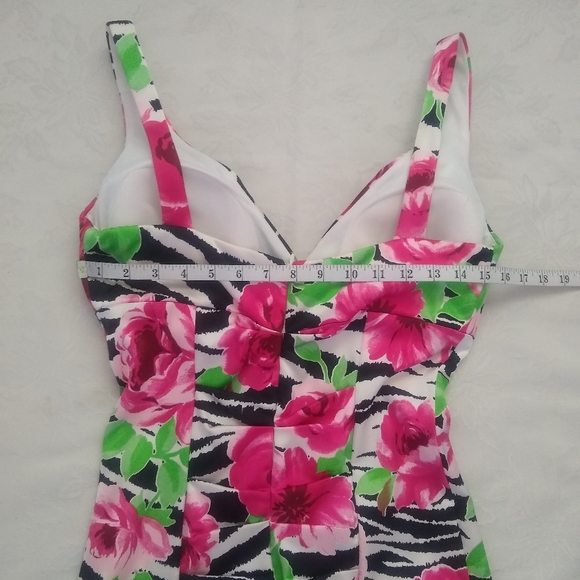 Cache vintage bodycon v-neck roses floral dress - Picture 4 of 8